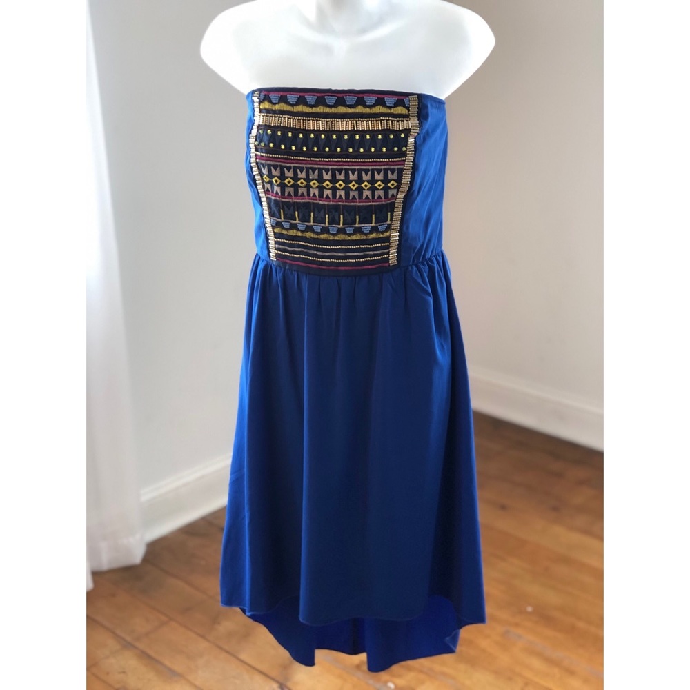 Vibrant dress